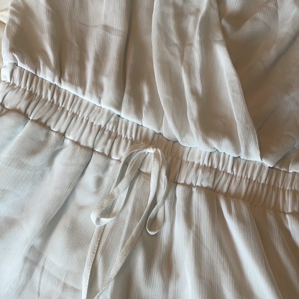 Francescas Solid White Romper Size Medium - image 2